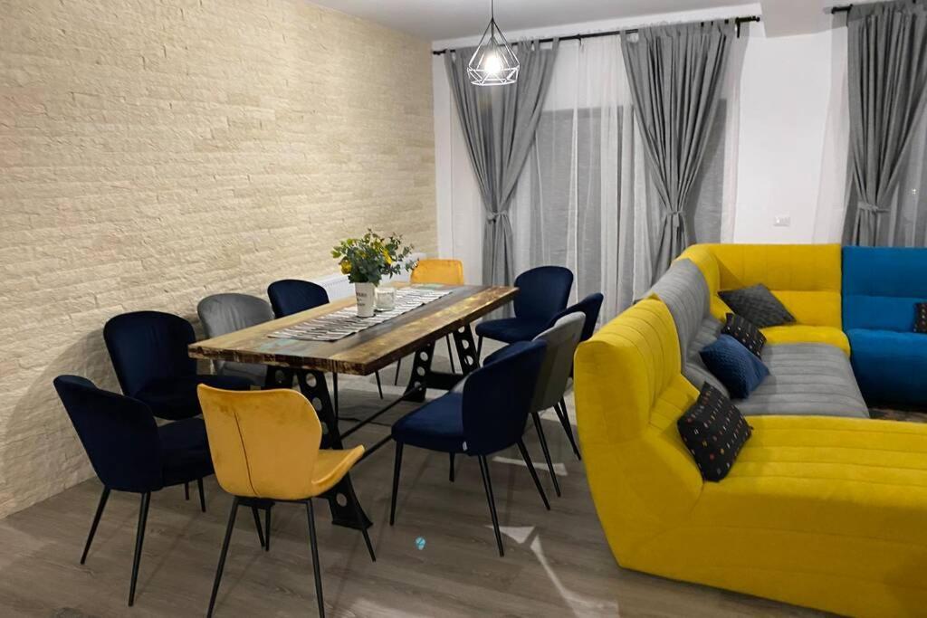 Casa Skadi, Zamora,Buşteni Esterno foto