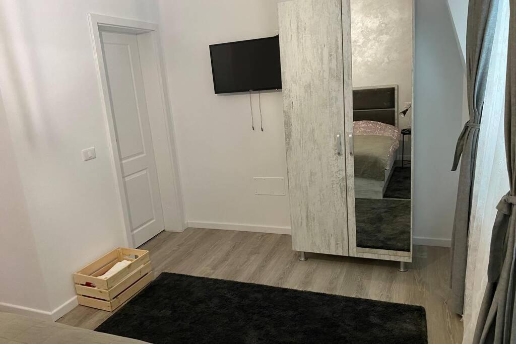 Casa Skadi, Zamora,Buşteni Esterno foto
