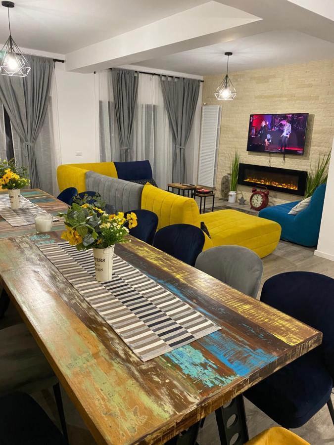 Casa Skadi, Zamora,Buşteni Esterno foto