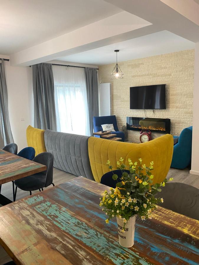 Casa Skadi, Zamora,Buşteni Esterno foto