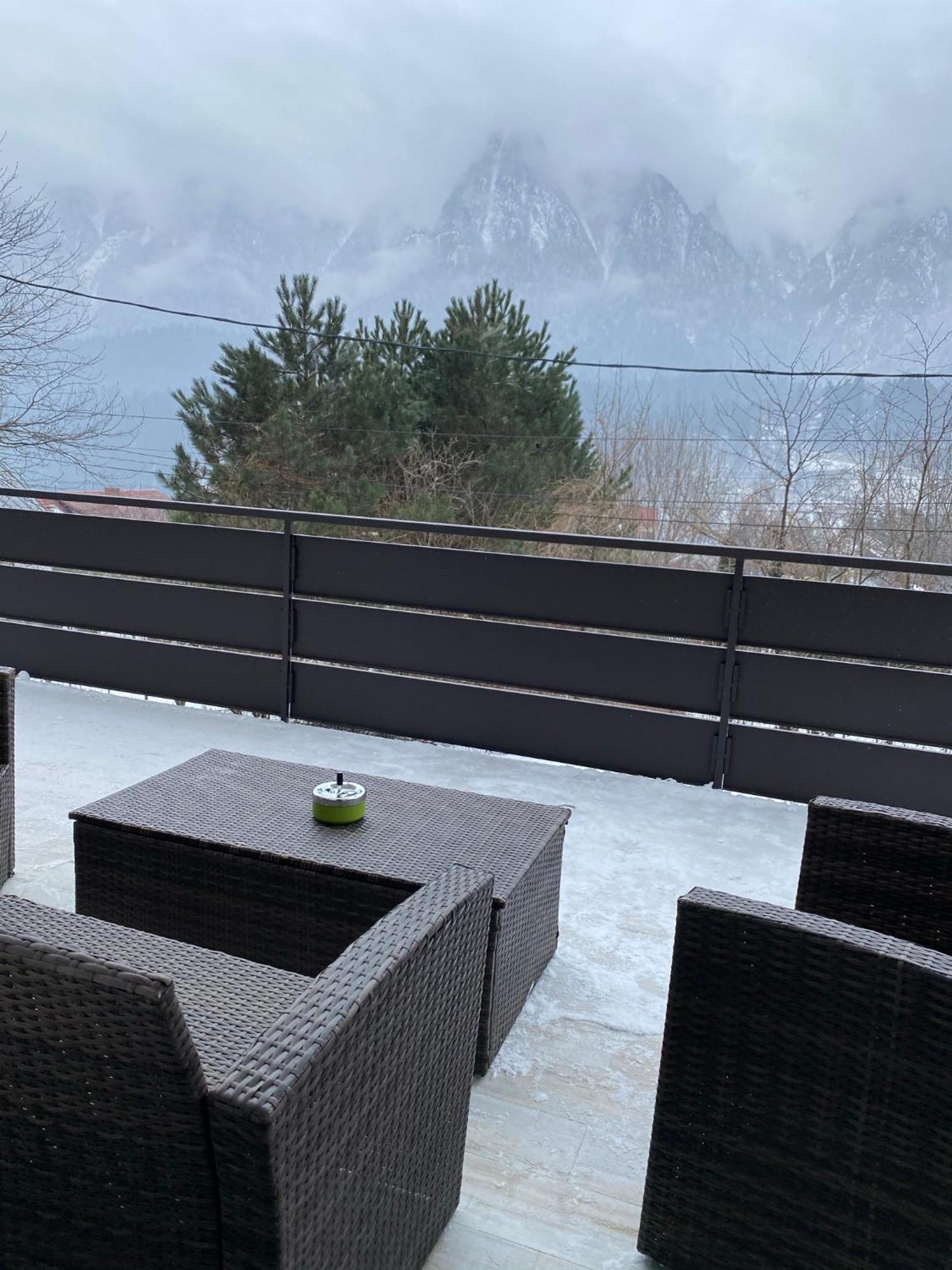 Casa Skadi, Zamora,Buşteni Esterno foto